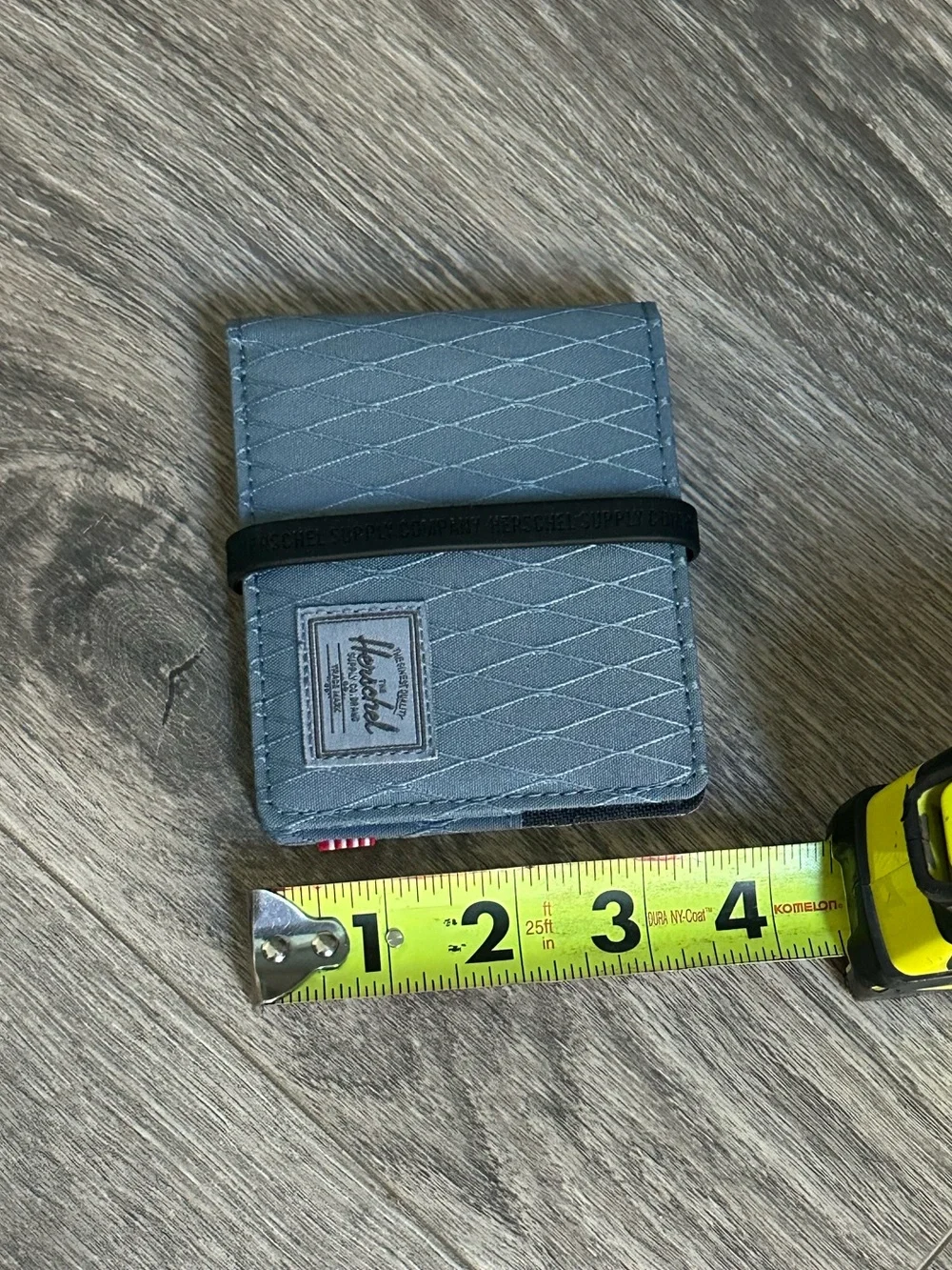 Herschel Quilted Blue Mirage Diamond/ Sea Storm Card Wallet